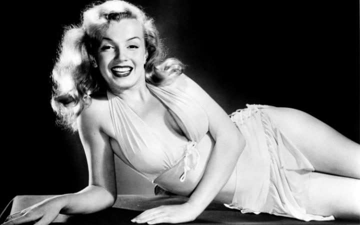93572502_NOT_ORIGINAL_FILESNorma_Jeane-large_trans_NvBQzQNjv4Bqeo_i_u9APj8RuoebjoAHt0k9u7HhRJvuo-ZLenGRumA