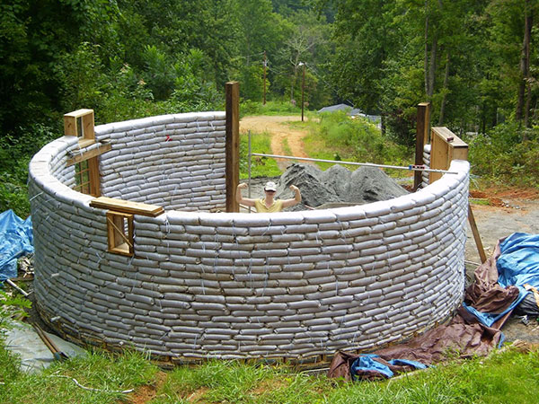 Earthbag-House-10