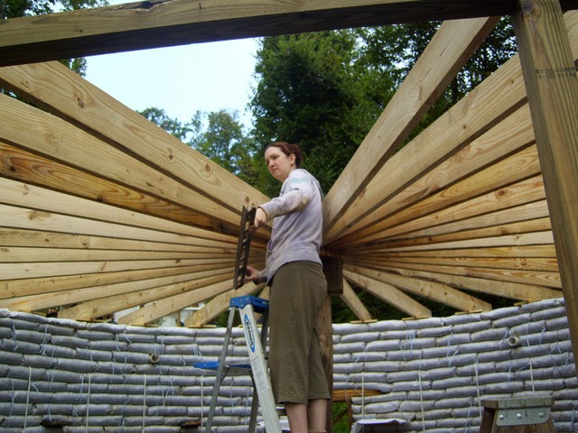 Earthbag-House-14