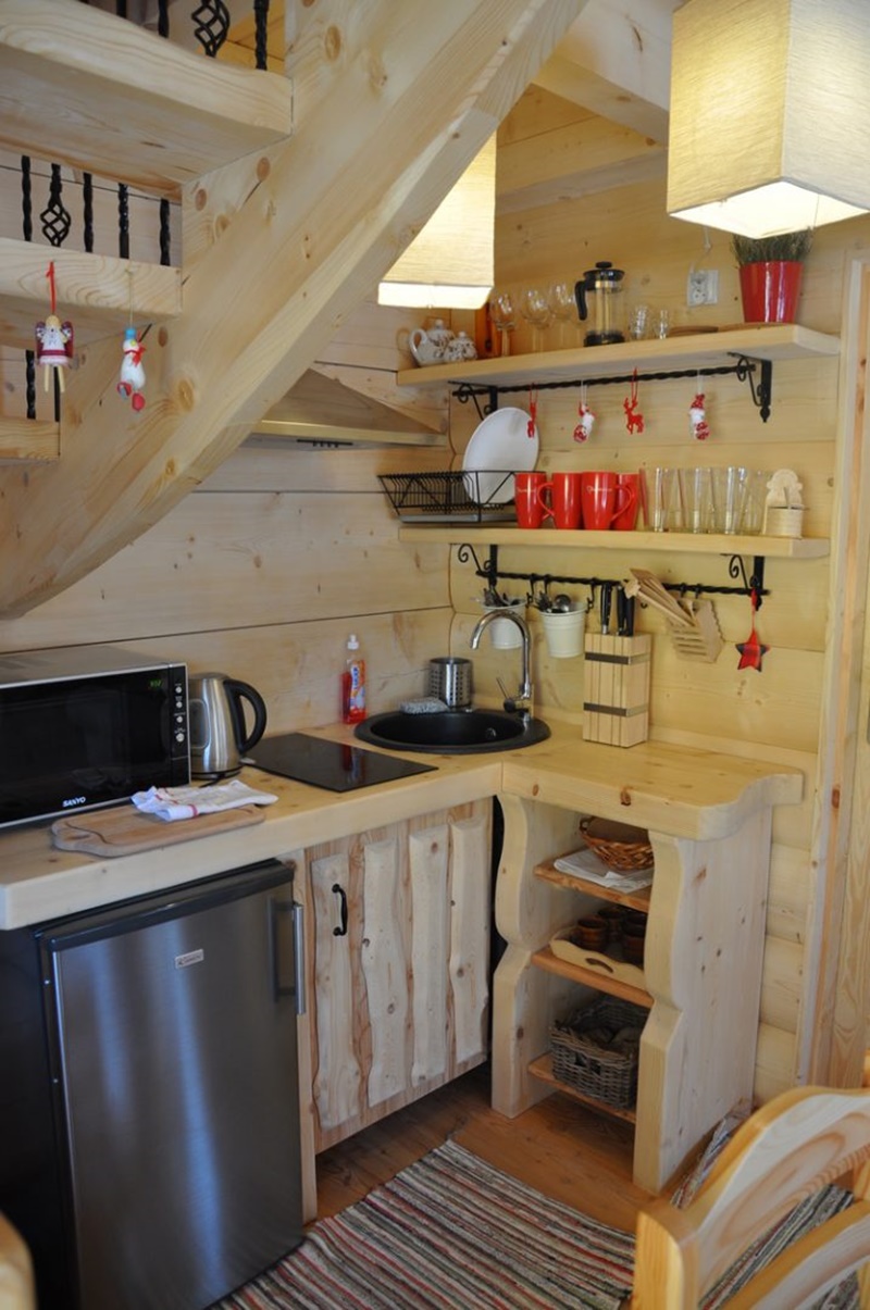 chatkacasetta-legno-6-717x1080