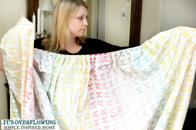 plachtaFolding-Fitted-Sheets-1-ItsOverflowing