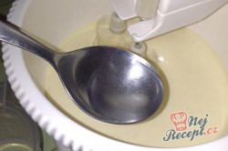 Příprava receptu Luxusní řezy MACECHA, krok 3